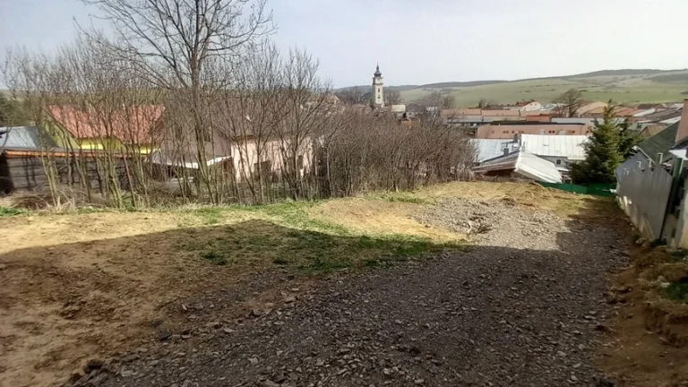 ZNÍŽENÁ CENA Stavebný pozemok v Ľubici, ul. Bernolákova