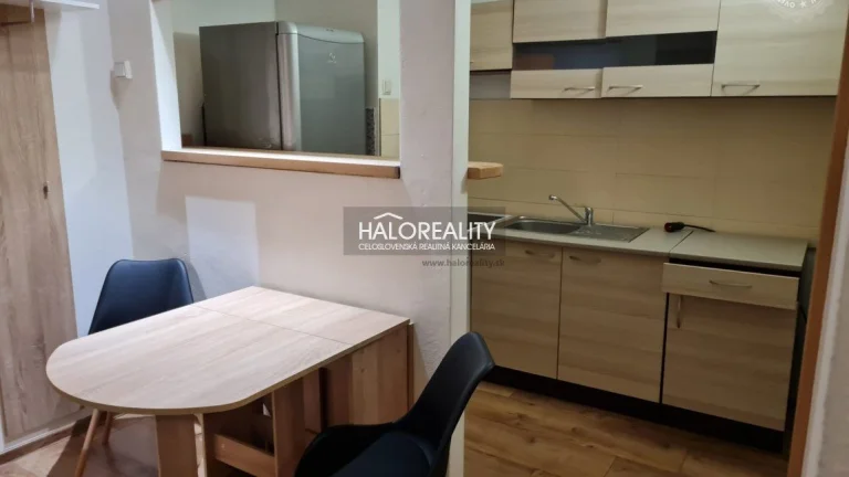 HALO reality - Predaj, dvojizbový byt Žarnovica, sídlisko Fr