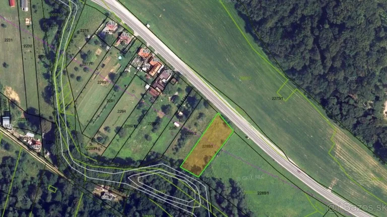 Pozemok, orná pôda s výmerou 1.697m2 na okraji obce Drietoma