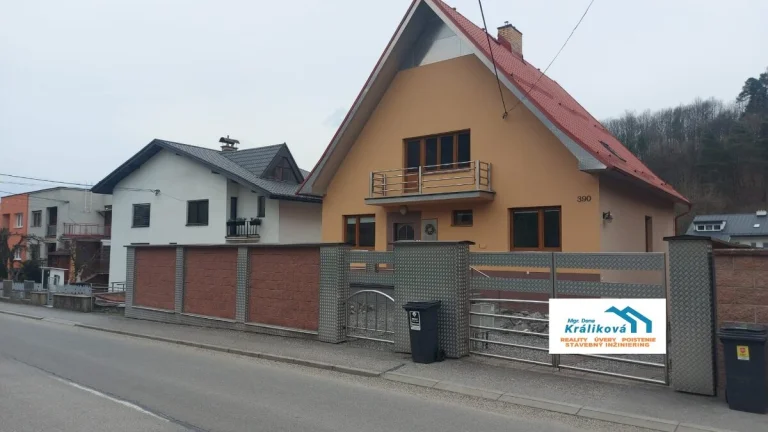 Priestranný rodinný dom v Považskej Bystrici - Jelšové