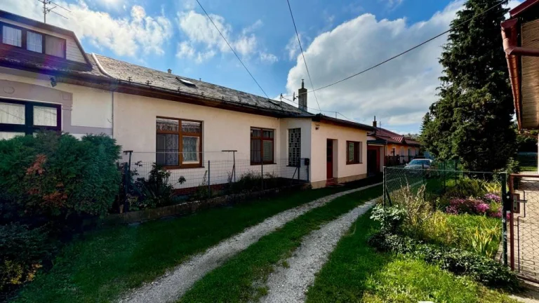 RADO | Rodinný dom v centre mesta s garážou, Nám. Sv. Anny,
