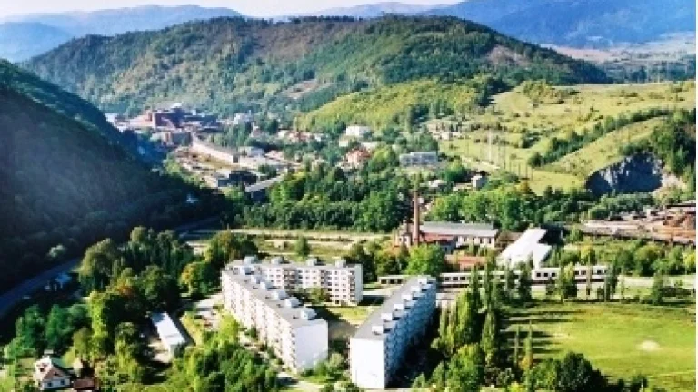 Super rekonštruovaný, pekný , slnečný veľký byt aj s balkóno