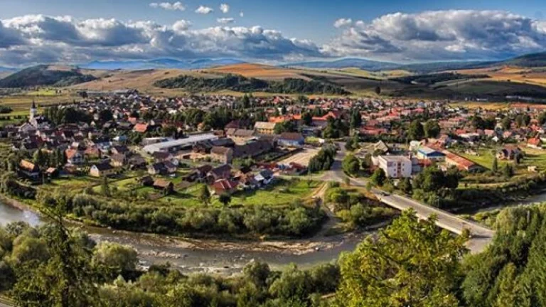 Pozemok , alebo nehnutelnost na predaj v obci Plaveč