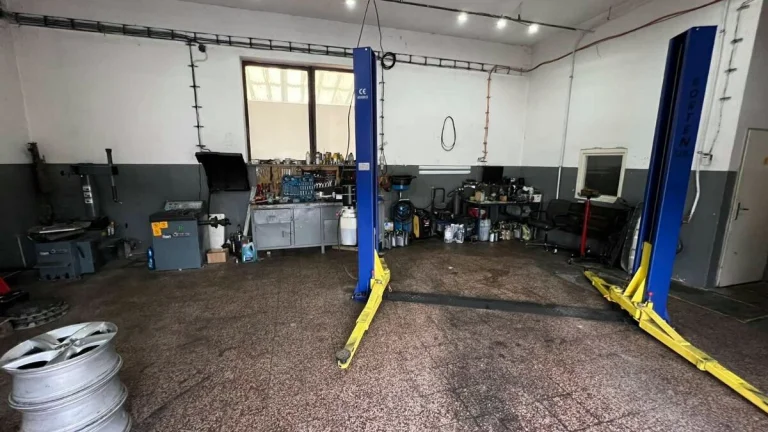 Prenajmem auto dielnu v centre Trencina