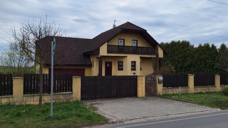 Prodej RD 5+1 Malý Újezd