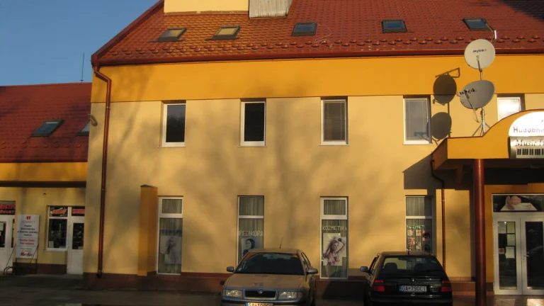 RK Diamant - predaj polyfunkčnej budovy v centre