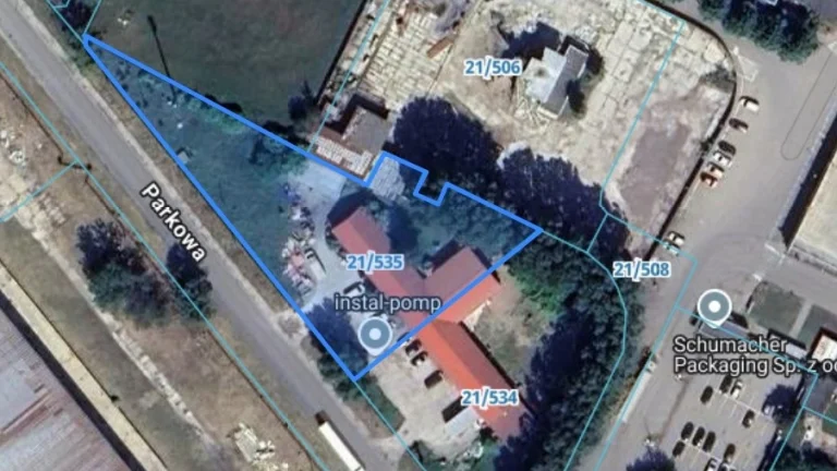Udział 1/2 - nieruchomość zabudowana 0,2973 ha