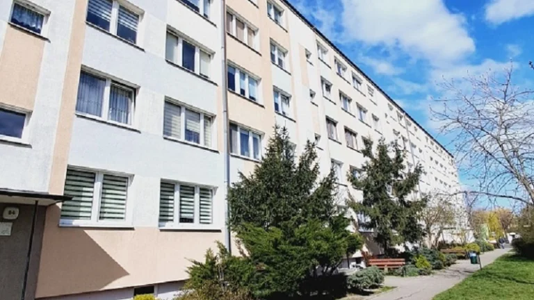 2 pokojowe mieszkanie, 32.18m2, III piętro, Os. Asnyka