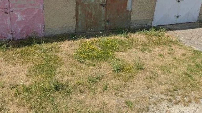 Dám do prenájmu garáž na ulici L. Stárka v Trenčíne