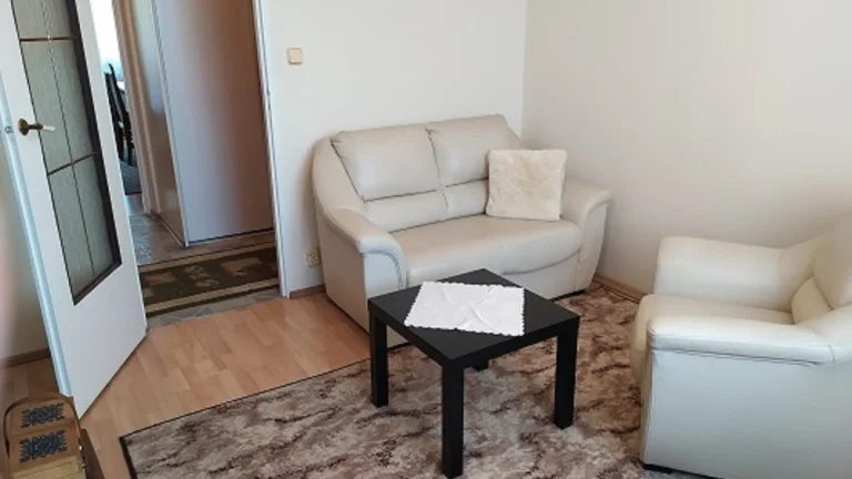 3 pokoje, 66m2, duży balkon, I piętro, umeblowane, ul. Podmi