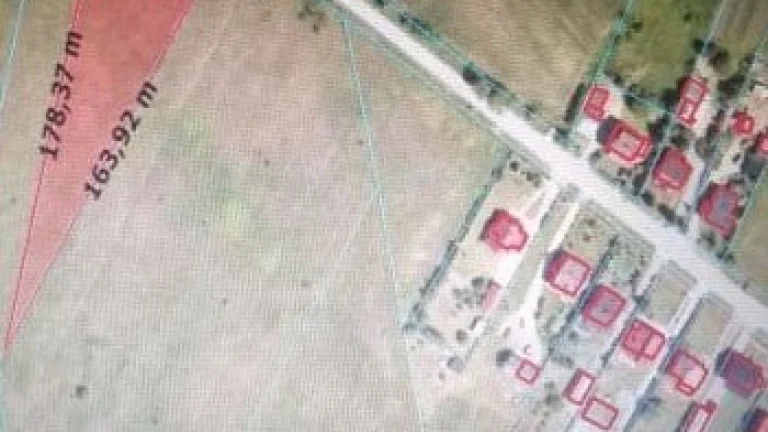 Sprzedam działkę budowlaną 3900 m2 w Micigózd