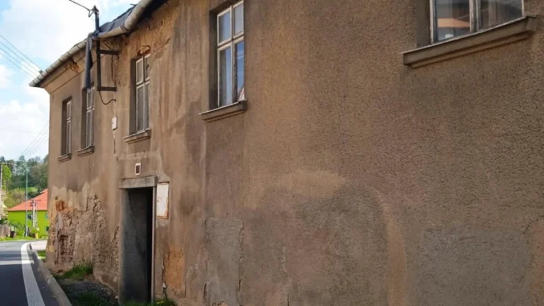 Dom jednorodzinny do remontu w Moravském Berounie