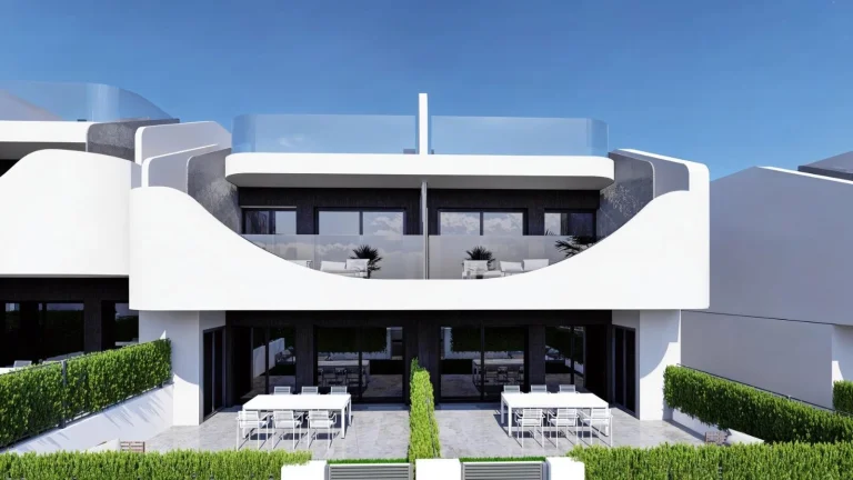 Nowoczesny bungalow w San Miguel de Salinas