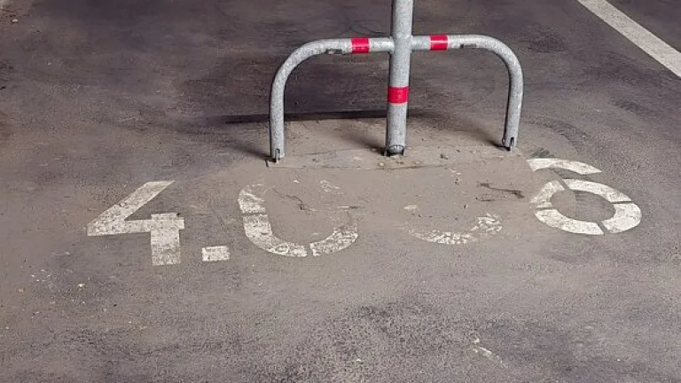 Pronajmu garážové stání