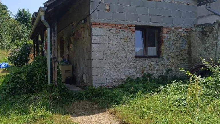 NOVÁ CENA/ Dobová chalupa Slatina nad Bebravou