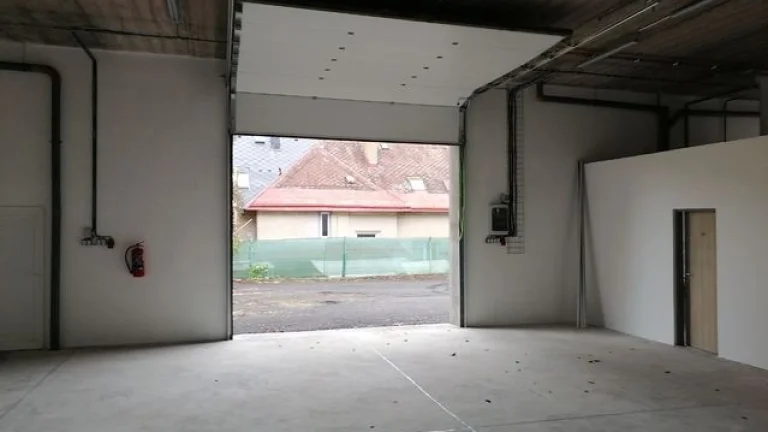 Pronajem nového skladu 130m2 v Jablonci nad Nisou
