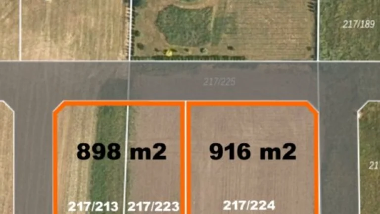 Prodám STAVEBNÍ POZEMEK 898m2 KOLOMUTY