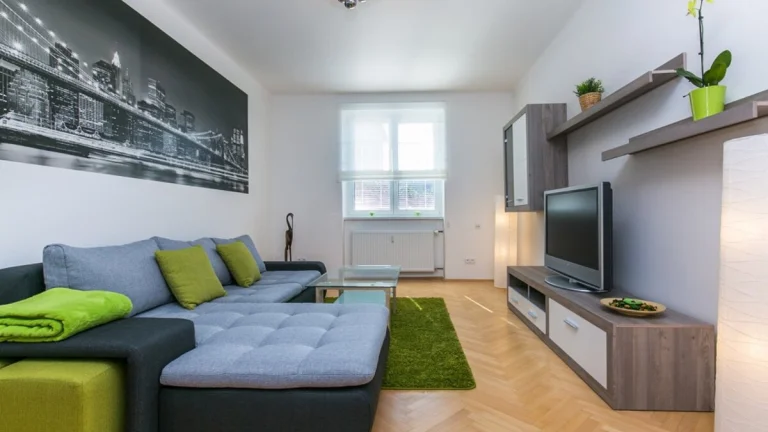 Pronájem plně zařízeného bytu u metra Bořislavka
