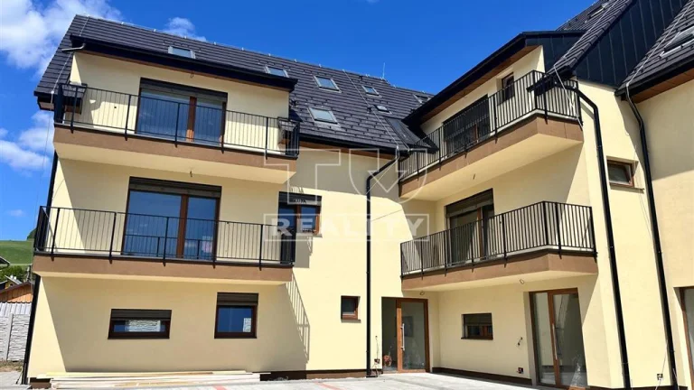 Na predaj 4-izbový byt 99,9 m2 s balkónom v novostavbe -...