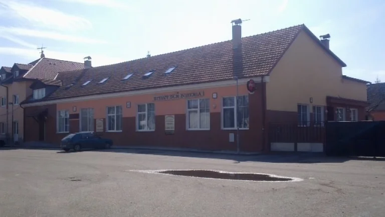 Pronájem bytových jednotek+terasa+parkování - Kostelní Lhota