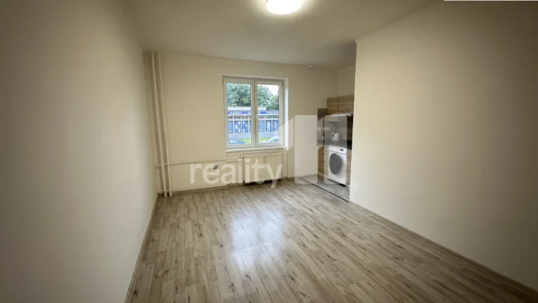 Pronájem Garsoniéry s využitím zahrady v České Lípě