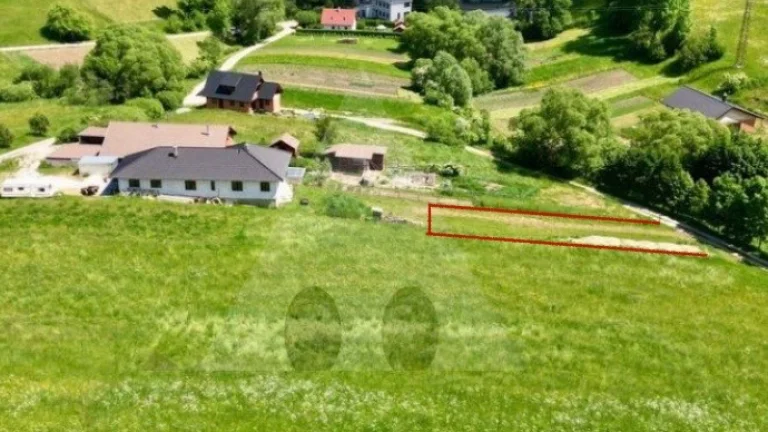 Pozemok na predaj - Jasenová