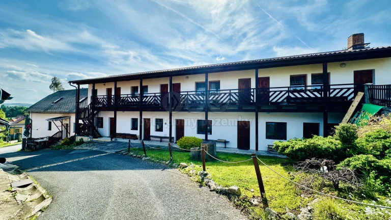 Prodej hotelu, penzionu, 1529 m², Hoslovice u Strakonice