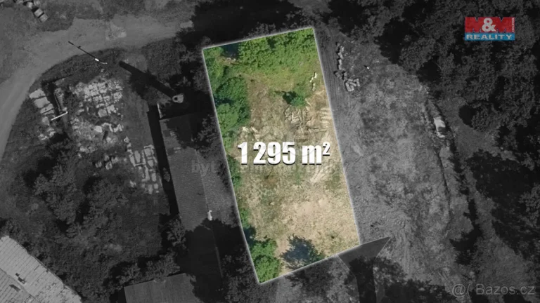 Prodej pozemku k bydlení, 1295 m², Podhořany u Ronova
