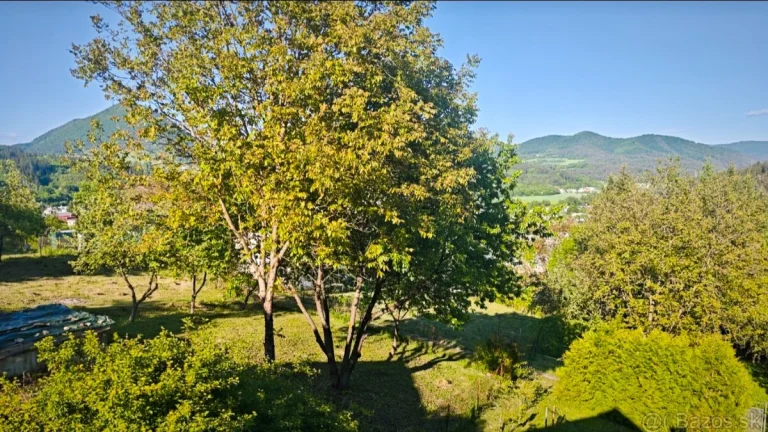 Stavebný pozemok 814 m2 PB Hliny
