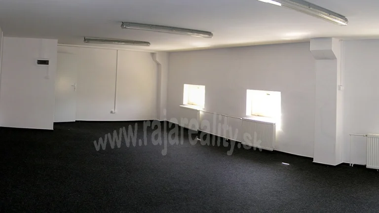 Sklad 220, 320 alebo 550 m2