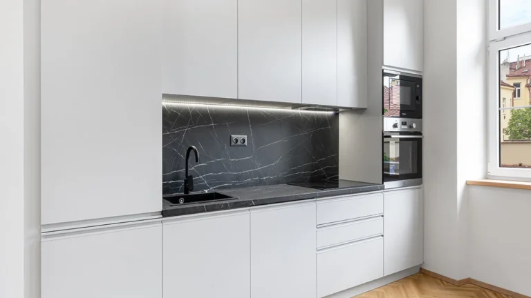 Pronájem bytu 2+kk, Dělnická, Holešovice, 52 m2