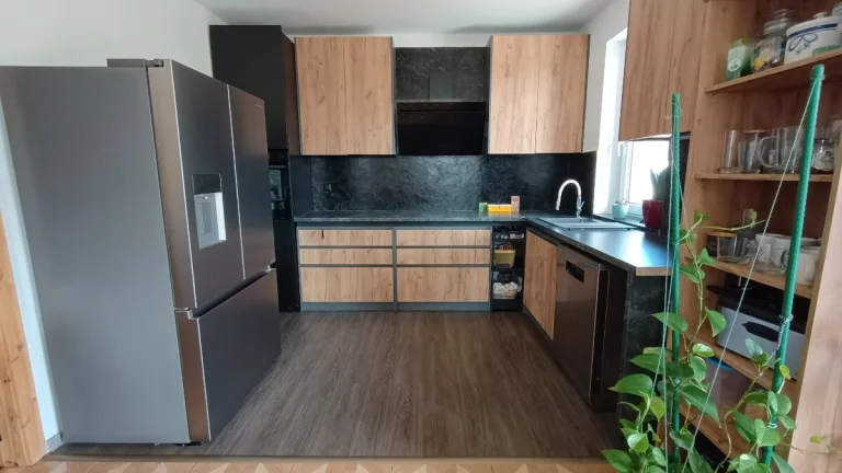 Novostavba rodinného domu 168m2 pozemek 2972m2
