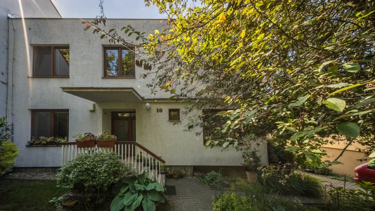 Prodej rodinného domu 315 m2, pozemek 834 m2, Perunská Hodon