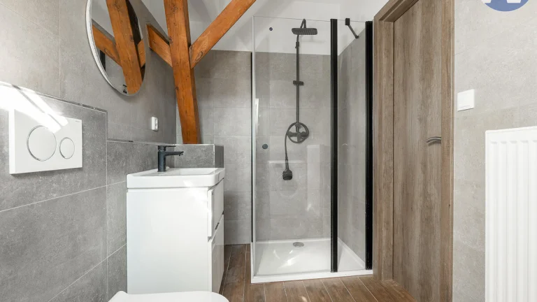 Podnájem bytu 2+kk, 32 m2, Tolarova, Volary