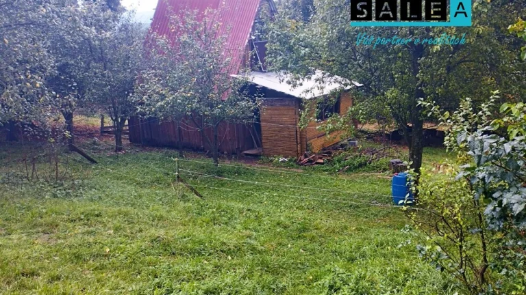 Na predaj veľmi pekný stavebný pozemok pre rodinný dom alebo