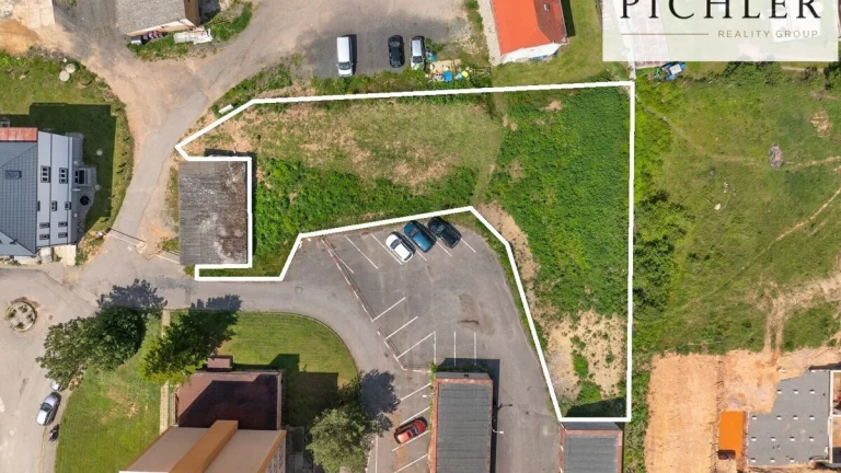 Prodej pozemku 1232 m2 k bydlení, Rakovník