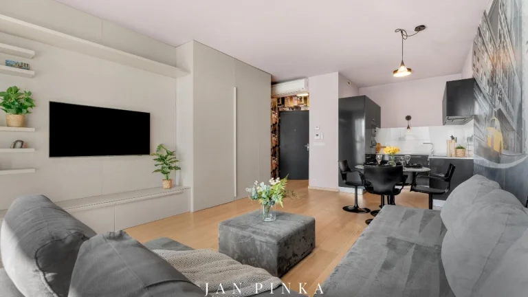 2-izbový byt s parkovacím miestom v Panorama City
