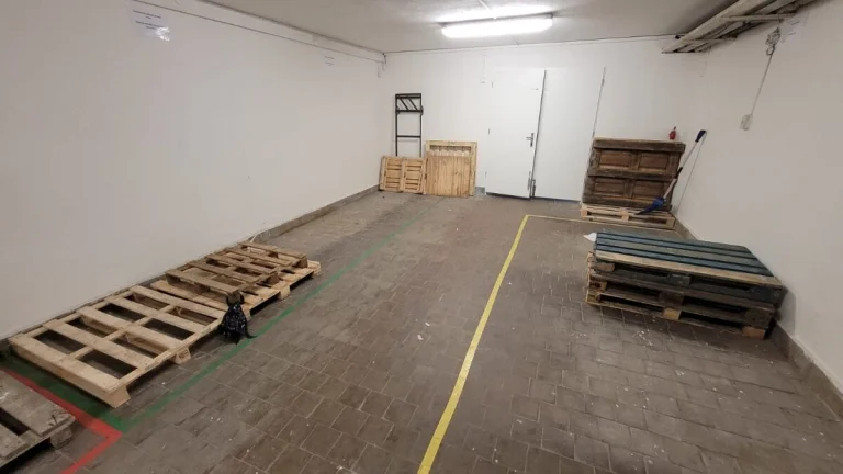 Podnájem skladu – Ostrava, ul. Pavlovova – 74 m² + 120 m²