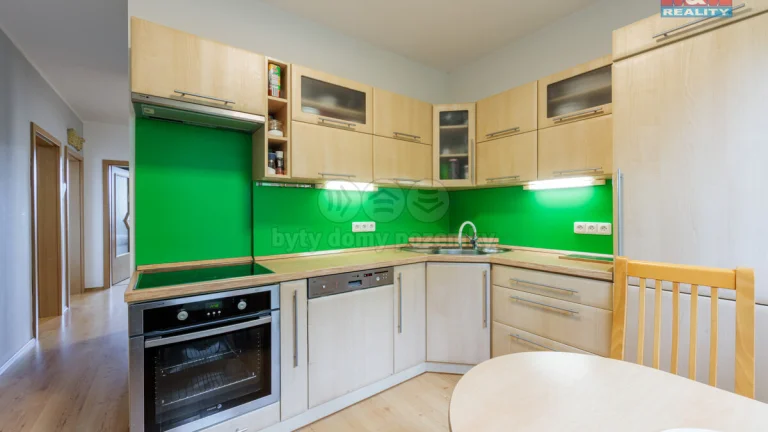 Prodej bytu 3+1, 77 m², Nejdek, ul. Jiráskova