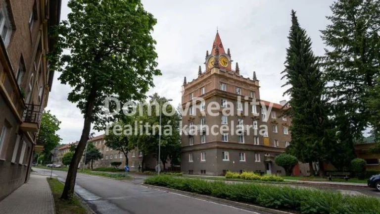 Veľkometrážny 3 izb. byt, 82 m2, Handlová, širšie centrum