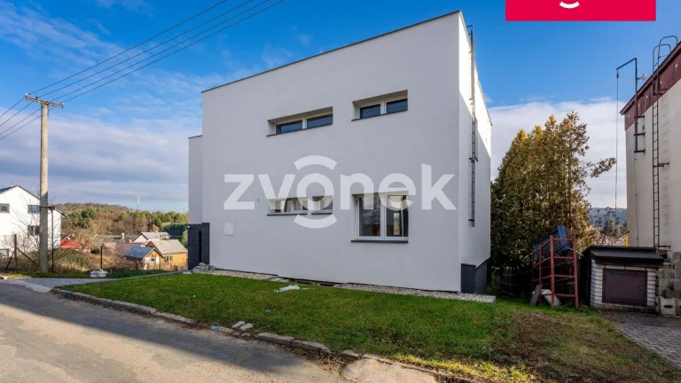 Moderní rodinný dům 4+1, Racková