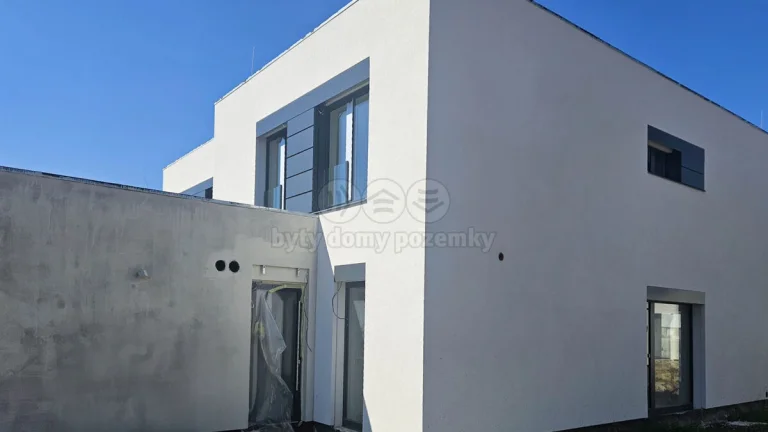Prodej rodinného domu, 183 m², Sezemice