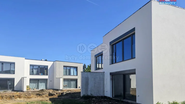 Prodej rodinného domu, 183 m², Sezemice