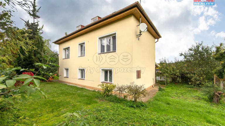 Prodej dvougeneračního rodinného domu, 716 m² obec Krašovice