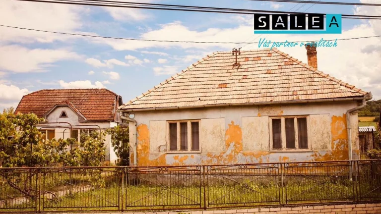 Slnečný rodinný dom, 140 m2, letná kuchyňa, Plášťovce, okr.