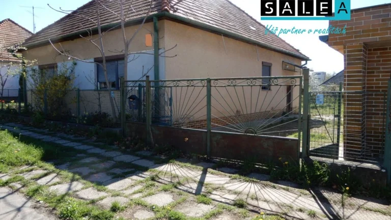 MOŽNOSŤ DOHODY Rodinný dom, garáž, letná kuchyňa, 110 m2, Š