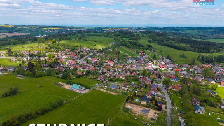 Prodej pozemku k bydlení, 1138 m², Studnice