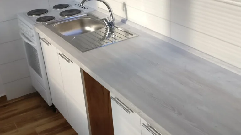 Prenajom 1 izbový byt Mier - Spišská Nová Ves