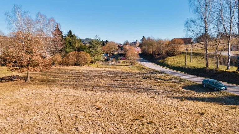 Prodej pozemku k bydlení, 1935 m², Horní Dobrouč