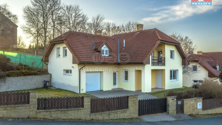 Pronájem rodinného domu, 150 m², Bradlec, ul. Okružní